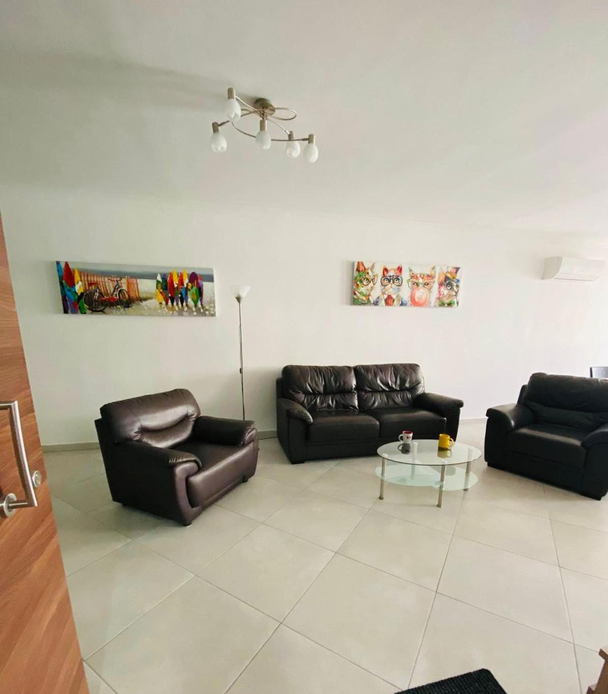 Mela Apartment 1 St. Paul's Bay Exteriör bild